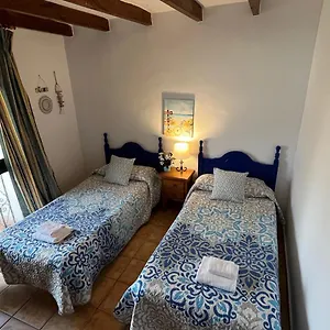 Paradise - Alminares Villa Nerja